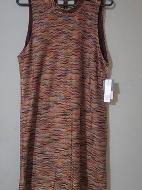 Robbie Bee Sleeveless Chevron Midi Dress in Brown and Pink Mix